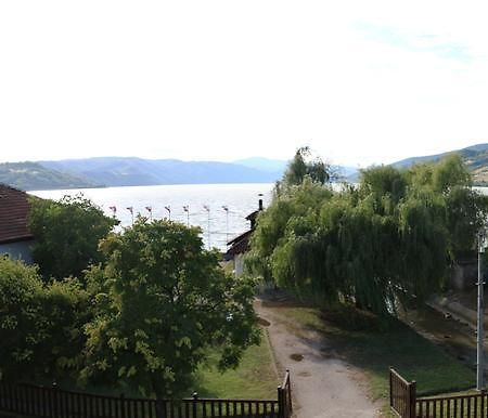 Hostel Trajan Donji Milanovac Εξωτερικό φωτογραφία