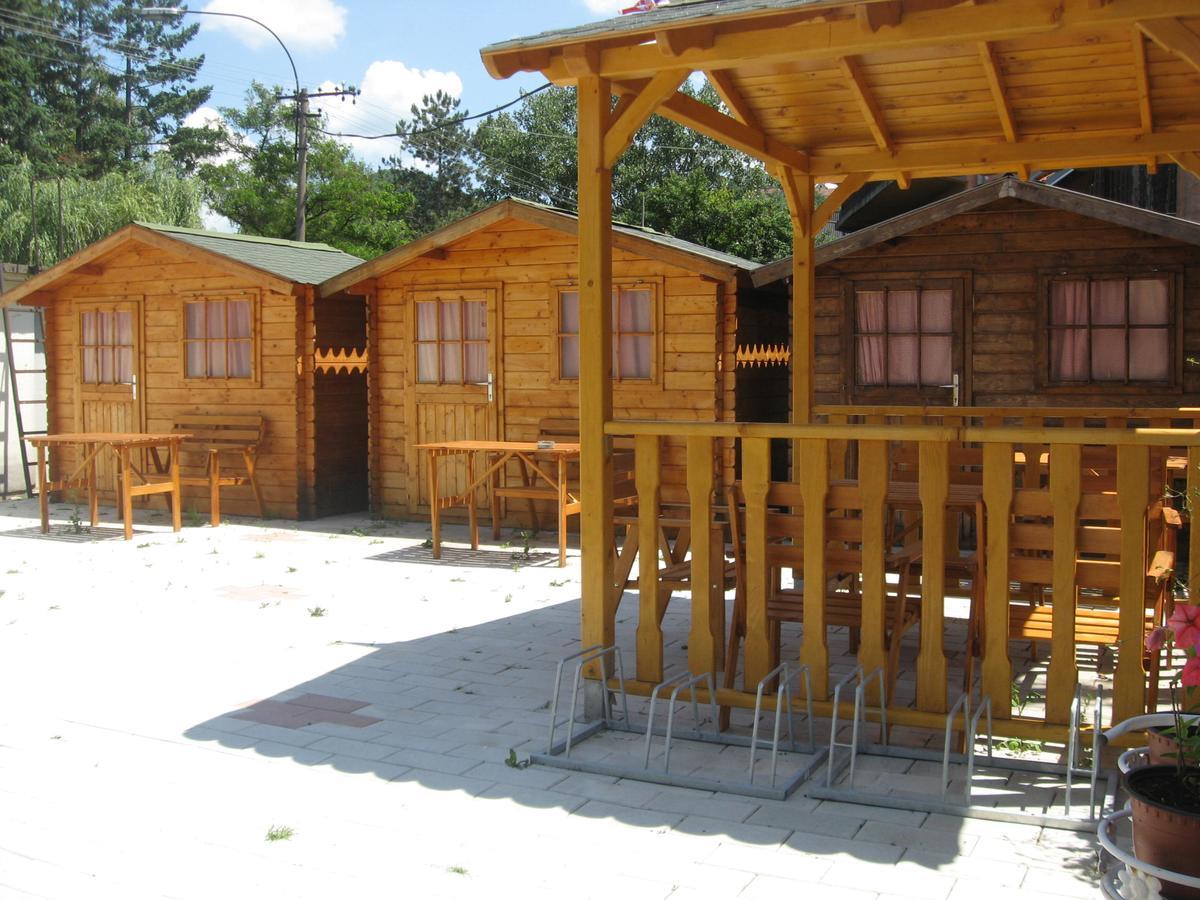 Hostel Trajan Donji Milanovac Εξωτερικό φωτογραφία